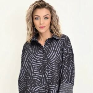 Dress to Kill Women’s Cappy Tunic NWT One Size